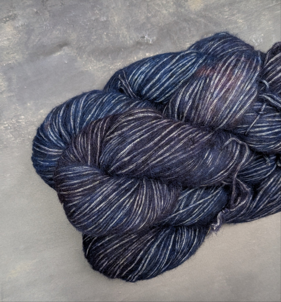 DK Nebula - bébé alpaga et coton non traité - teint à la demande