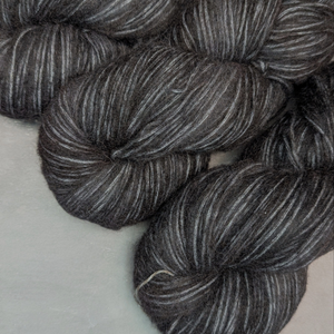 DK Nebula - bébé alpaga et coton non traité - teint à la demande