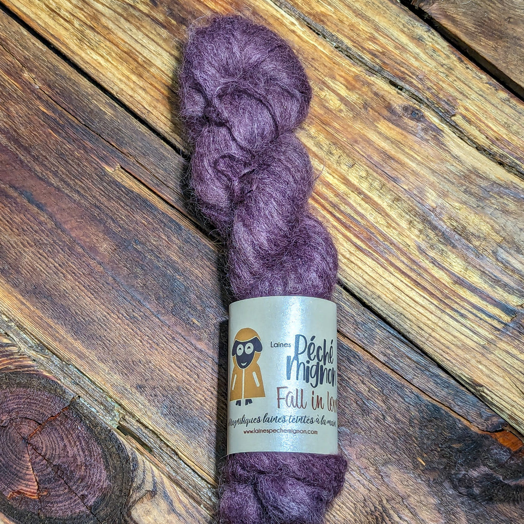 Vente 6 ans - #152 Collection Lace Suri Soie (à l'unité) 300m Violet