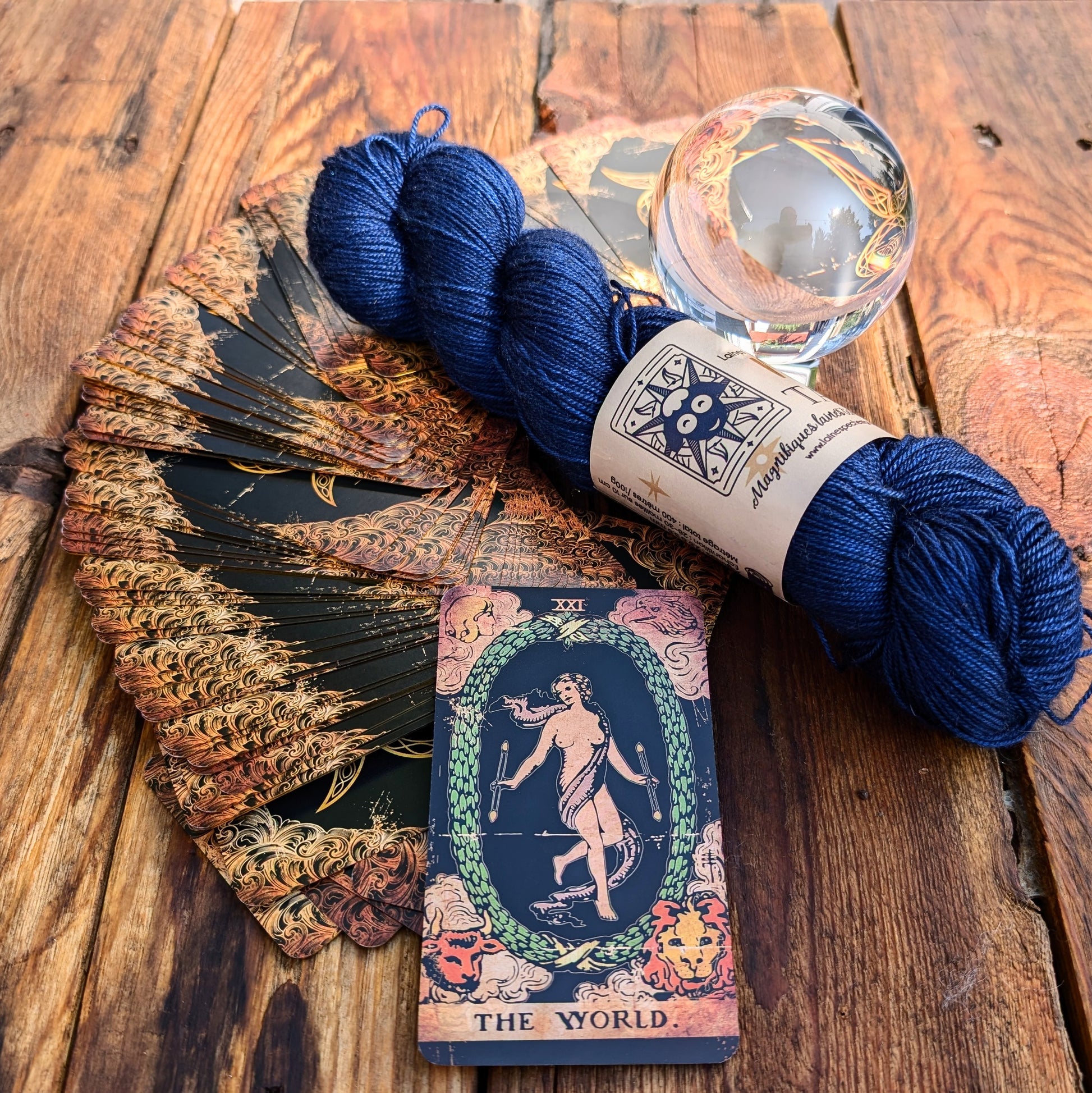 Tarot - Laine Fingering Mérinos yak et soie - Le monde