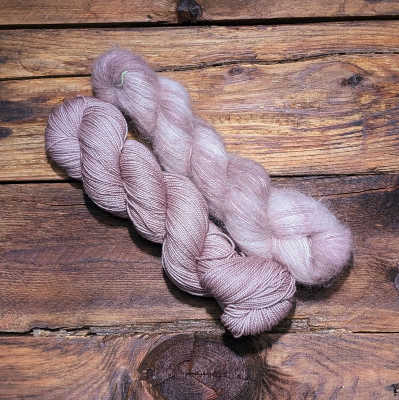 Kit de fils pour tuque ou mitaines doublées - mérinos nylon et suri couleur bois de rose