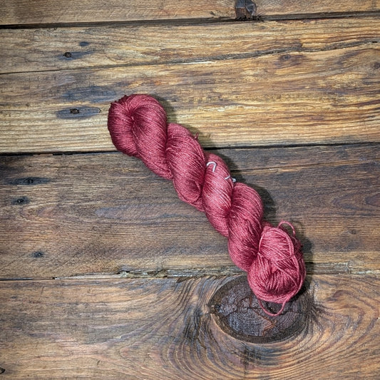 Base Fingering Mérinos Soie lavable - Rouge pâle