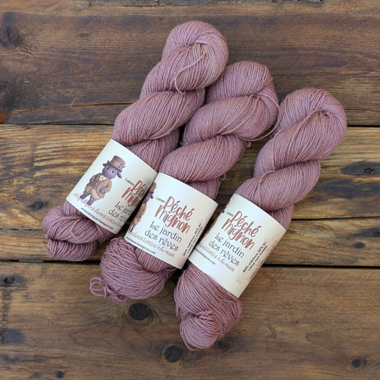 Laine Fingering mérinos lin non-traité - Jardin des rêves - Rosa Obscura