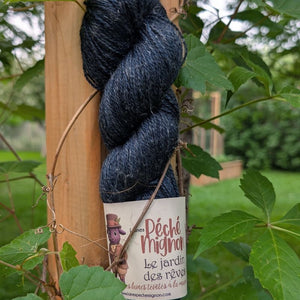 Laine Fingering mérinos yak lin superwash - Jardin des rêves - Pétales de lune