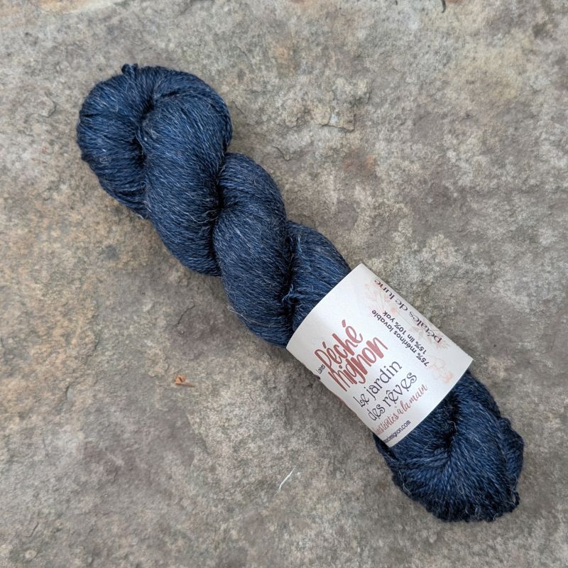 Laine Fingering mérinos yak lin superwash - Jardin des rêves - Pétales de lune
