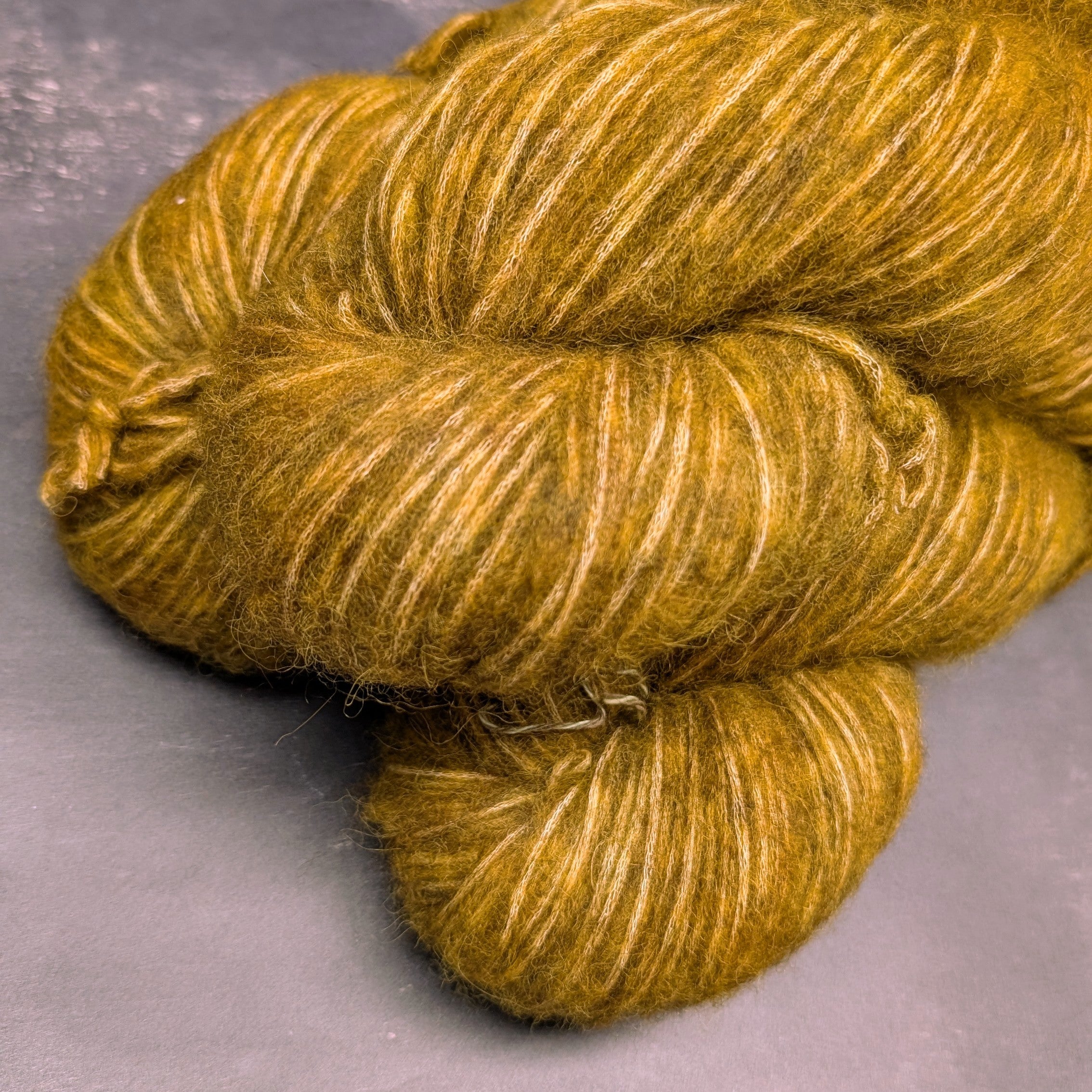 Fil à tricoter DK - Nebula - Bébé alpaga et coton - Miel d'automne