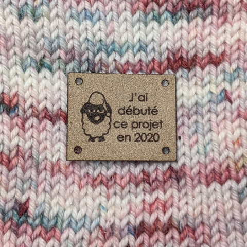 Étiquette lavable ultra suède pour tricot 