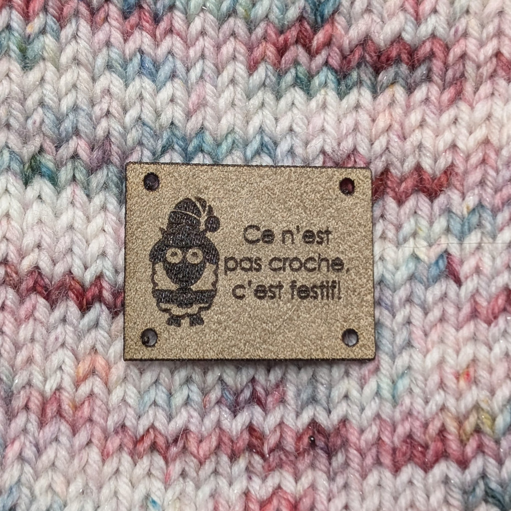 Étiquette lavable ultra suède pour tricot 