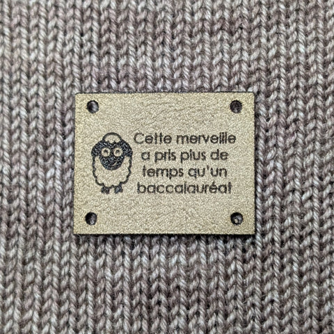 Étiquette lavable ultra suède pour tricot 