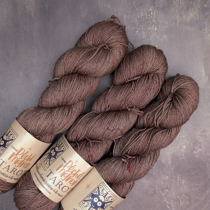 Tarot - Fingering Merino Yak and Nylon Wool - La papesse