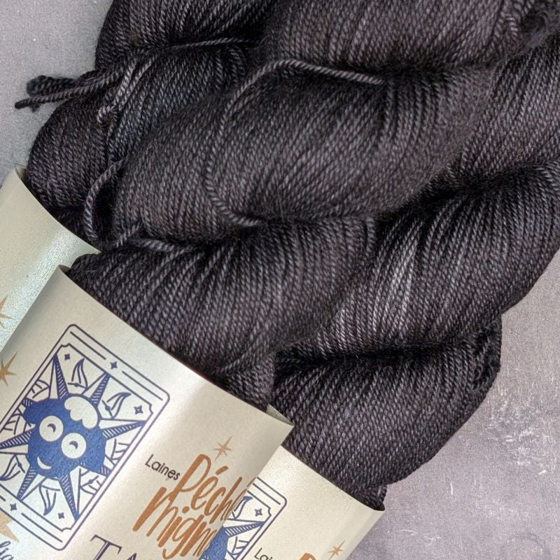 Tarot - Laine DK Mérinos yak et soie - Black Magick