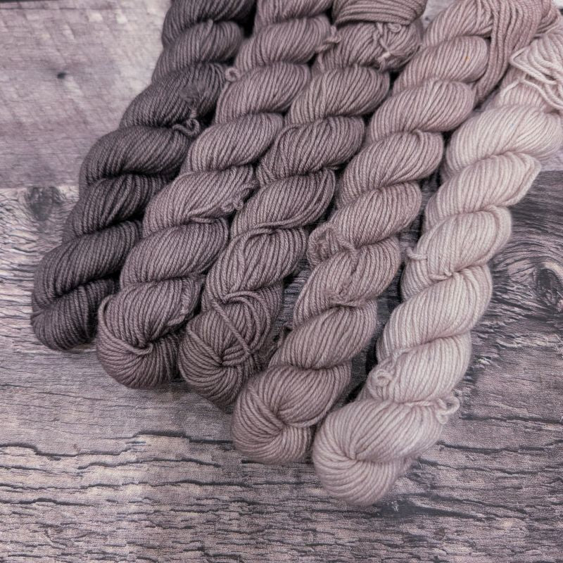 Lot de 5 minis écheveaux rose ombré