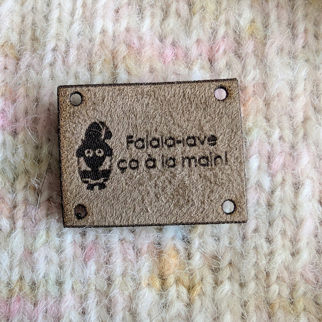 Étiquette lavable ultra suède pour tricot 