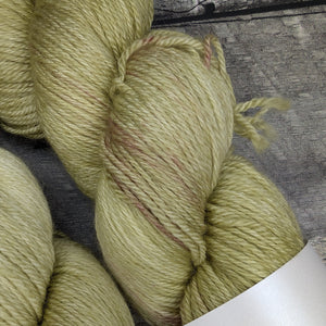 Fingering BFL soie cachemire (à l'unité) feuillage légère imperfections