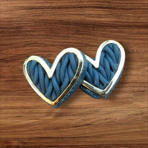 Boucles d'oreilles Tricoeur sculptées à la main